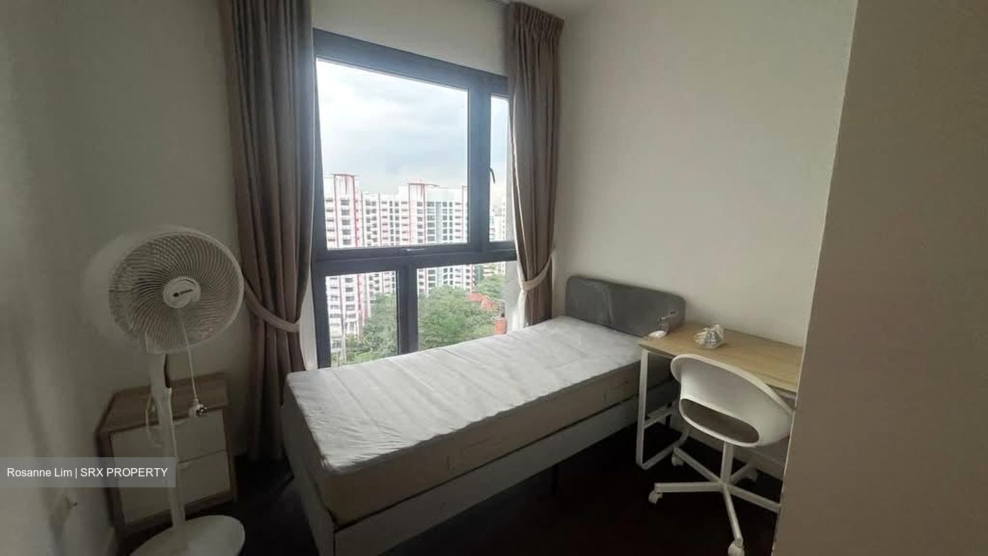 The Lakefront Residences (D22), Condominium #555541591